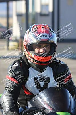 media/Dec-01-2025-Moto Forza (Mon) [[2daa91e15f]]/4-Around the Pits/